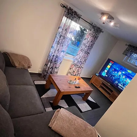 By Narvikfjellet شقة